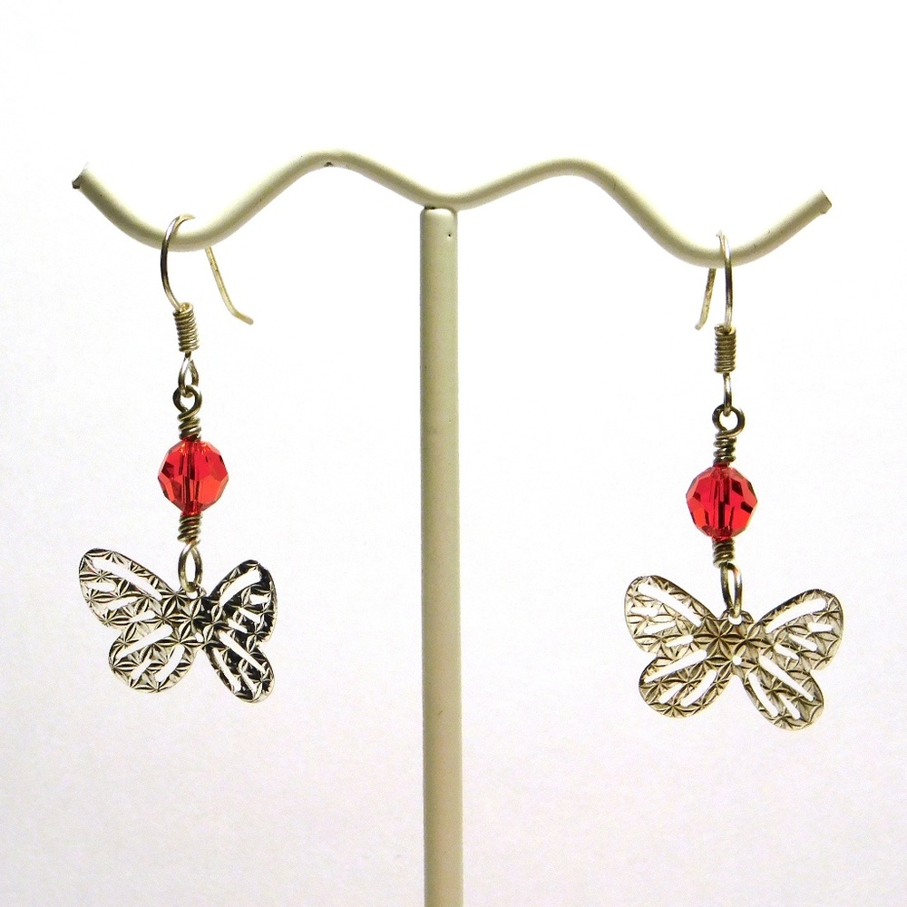 NWOT Red Swarovski Crystal & Butterfly Charm Earrings T116